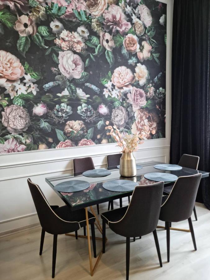 Leogrand Apartments On Lychakivska 3 إلفيف المظهر الخارجي الصورة