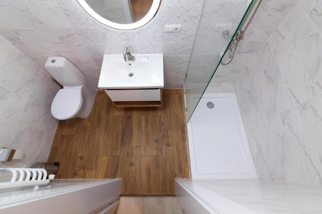 Leogrand Apartments On Lychakivska 3 إلفيف المظهر الخارجي الصورة